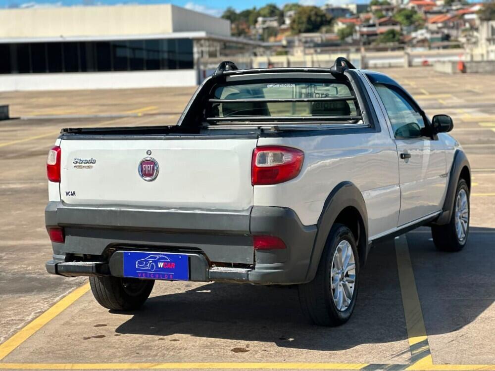 Fiat Strada Cab. Simples