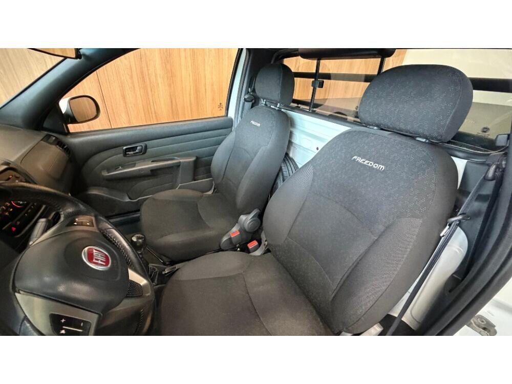 Fiat Strada Cab. Simples