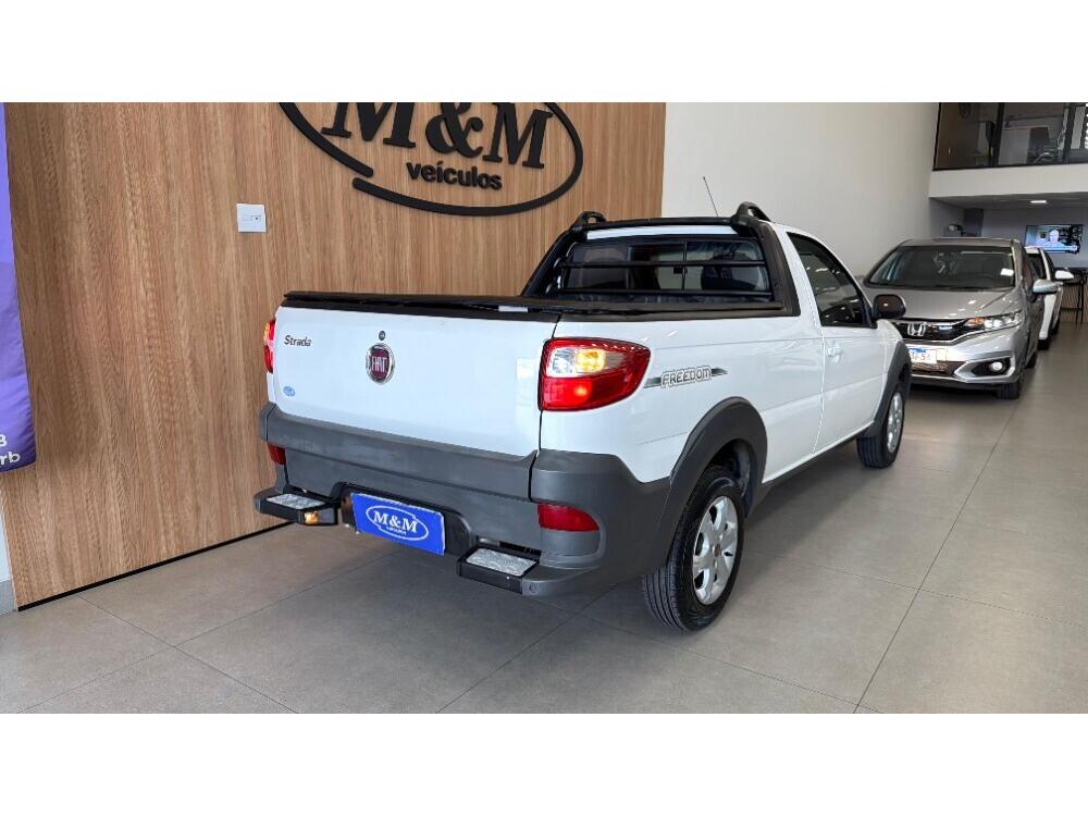 Fiat Strada Cab. Simples