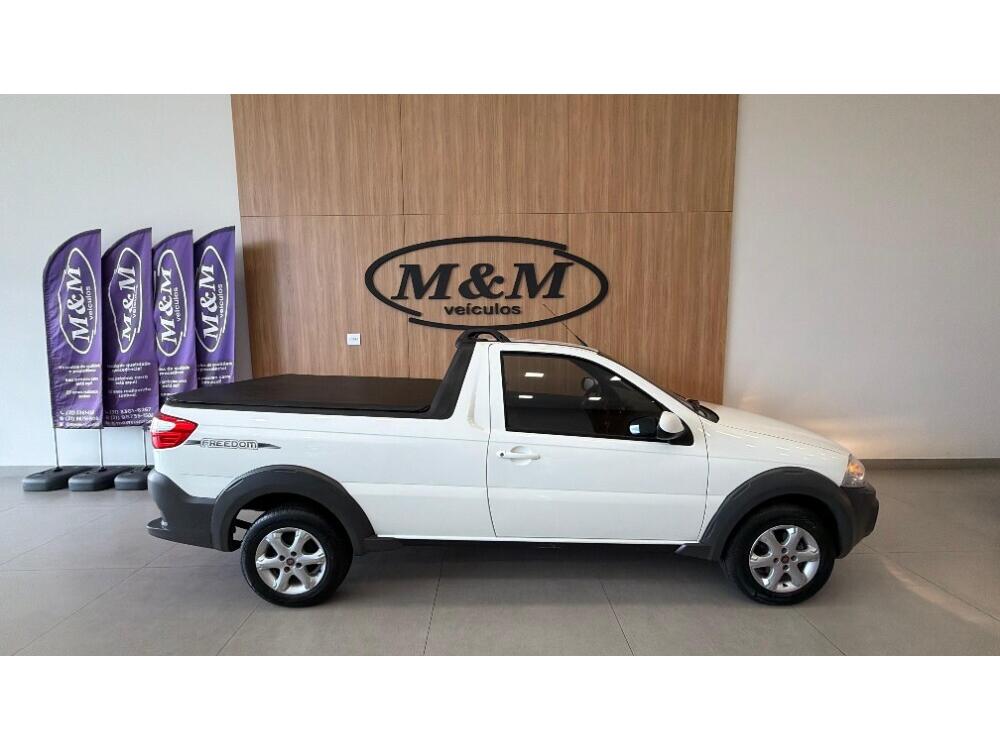 Fiat Strada Cab. Simples