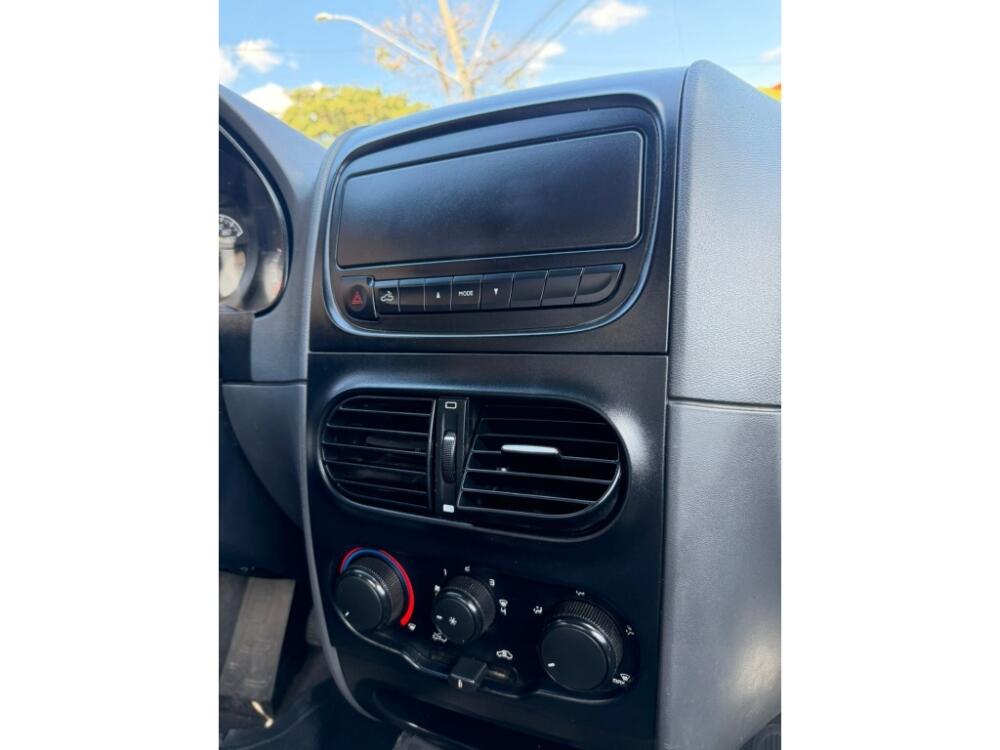 Fiat Strada Cab. Simples