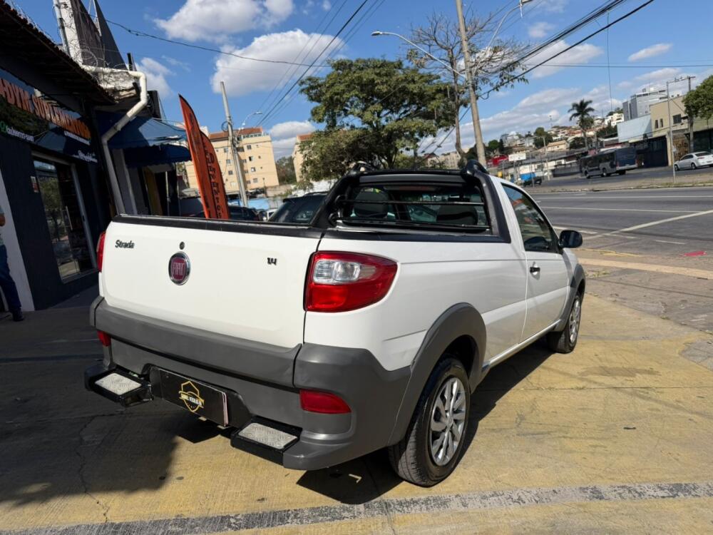 Fiat Strada Cab. Simples