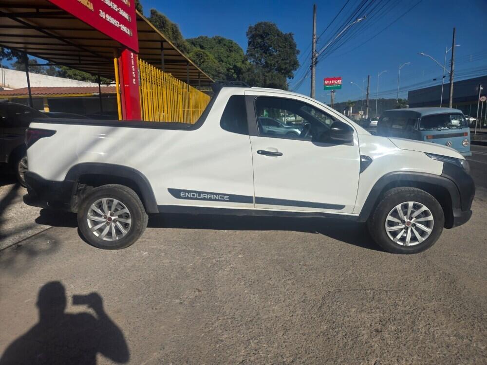 Fiat Strada Cab. Simples