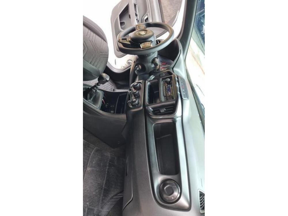 Fiat Strada Cab. Simples
