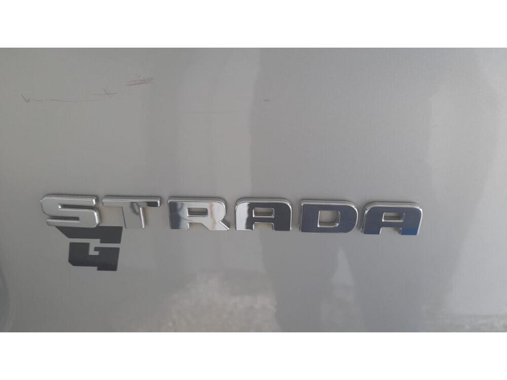 Fiat Strada Cab. Simples
