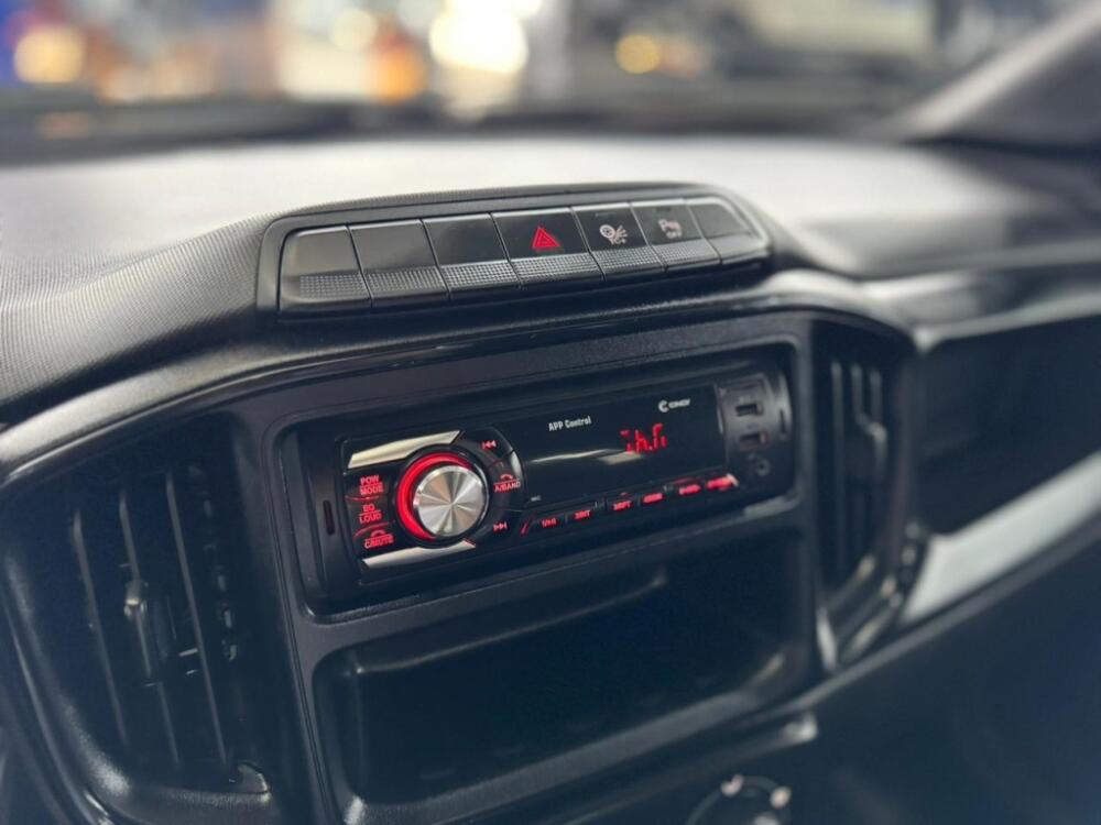 Fiat Strada Cab. Simples