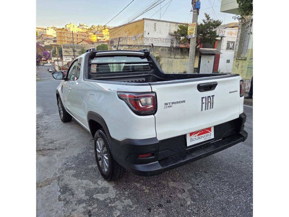 Fiat Strada Cab. Simples