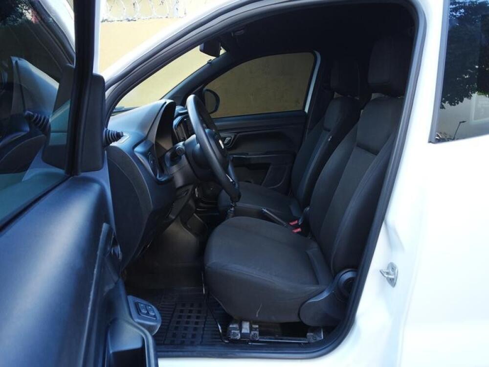 Fiat Strada Cab. Simples