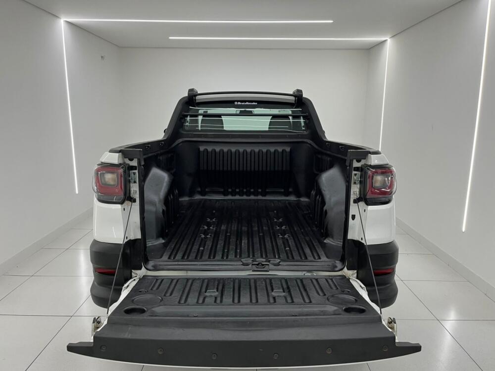 Fiat Strada Cab. Simples