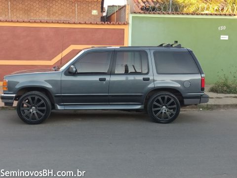 Ford Explorer Ford Explorer