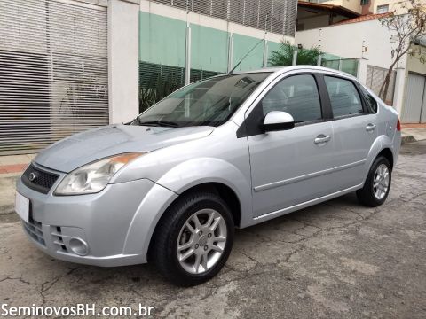 Ford Fiesta Sedan Ford Fiesta Sedan