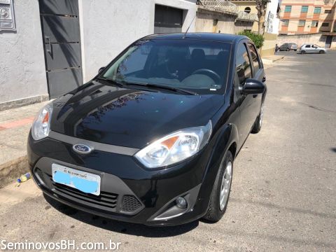 Ford Fiesta Sedan Ford Fiesta Sedan