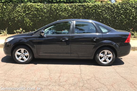 Ford Focus Sedan Ford Focus Sedan