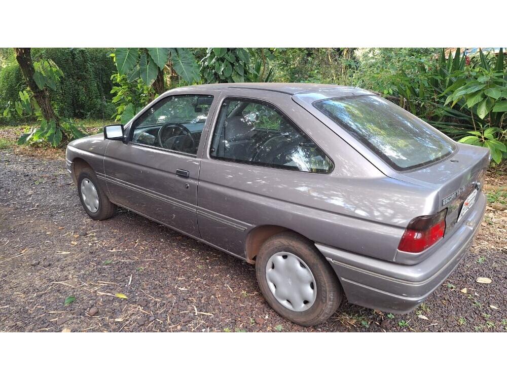Ford Escort