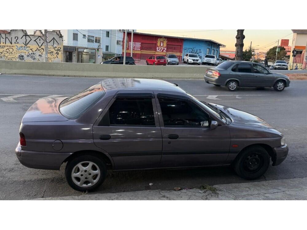 Ford Escort