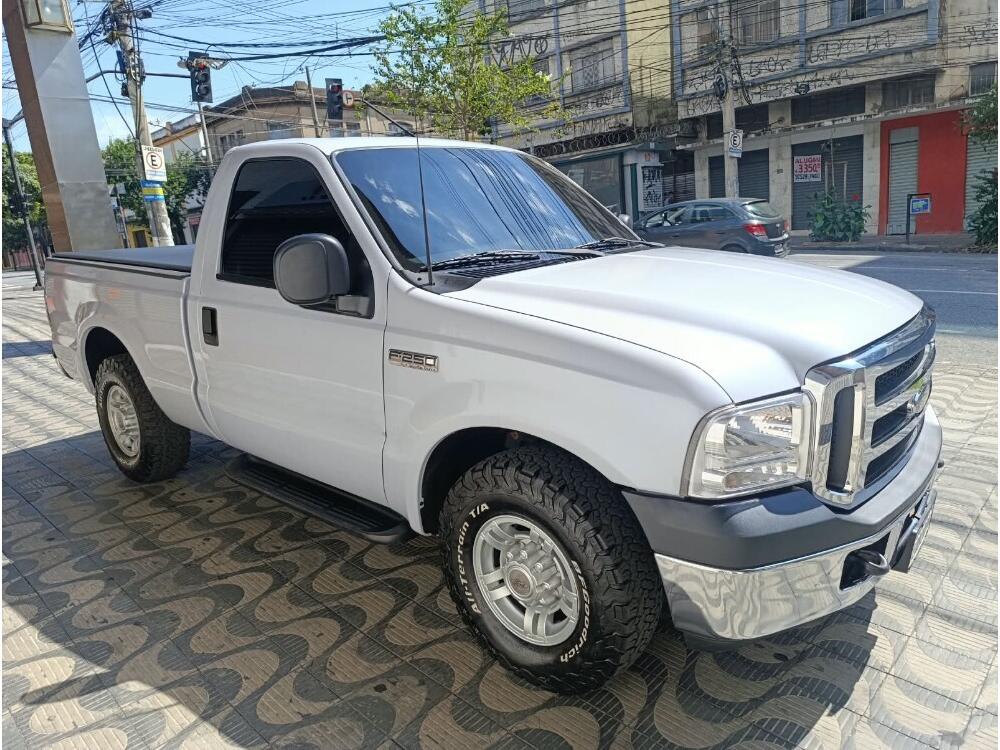 Ford F-250 XLT / 3.9 2009