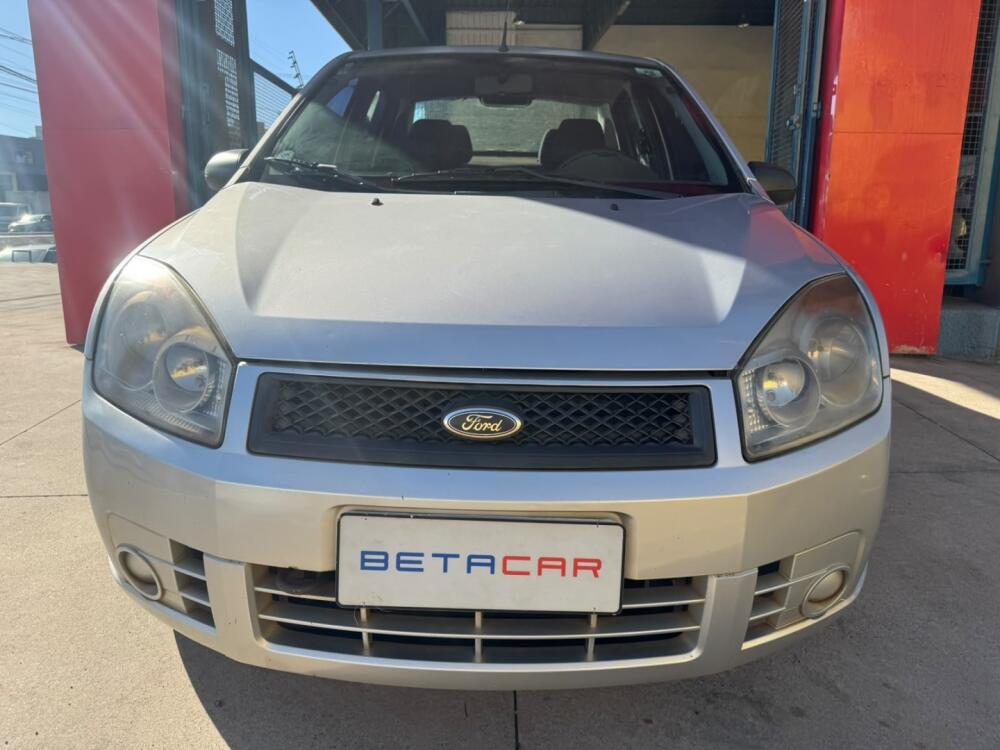 Ford Fiesta Sedan