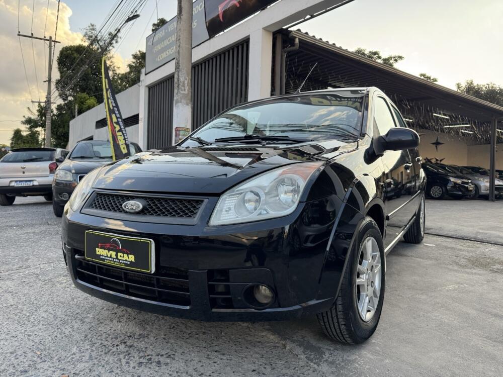Ford Fiesta Sedan