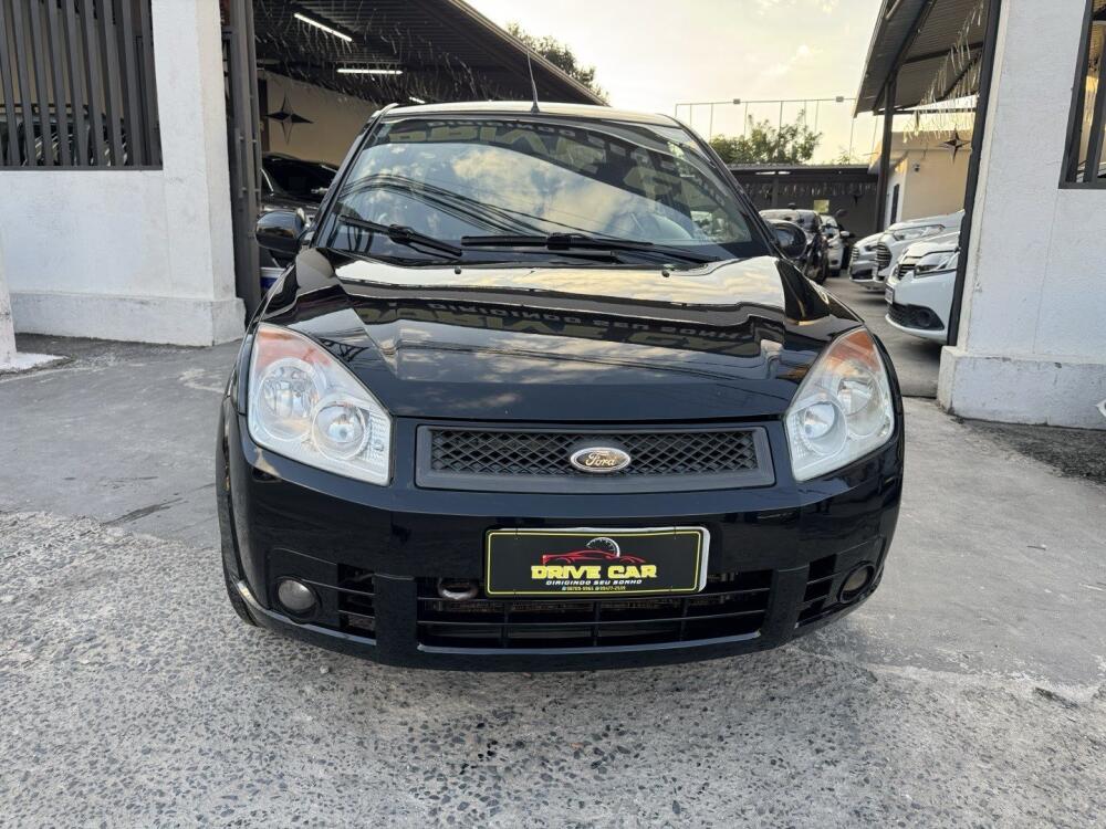 Ford Fiesta Sedan