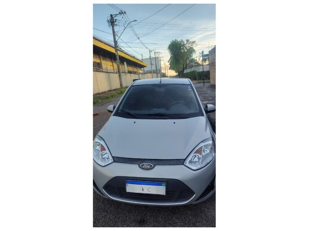 Ford Fiesta Sedan