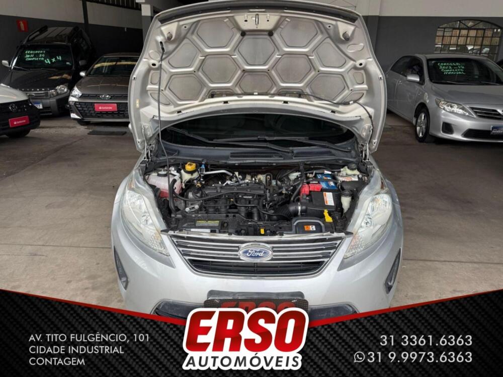 Ford Fiesta Sedan