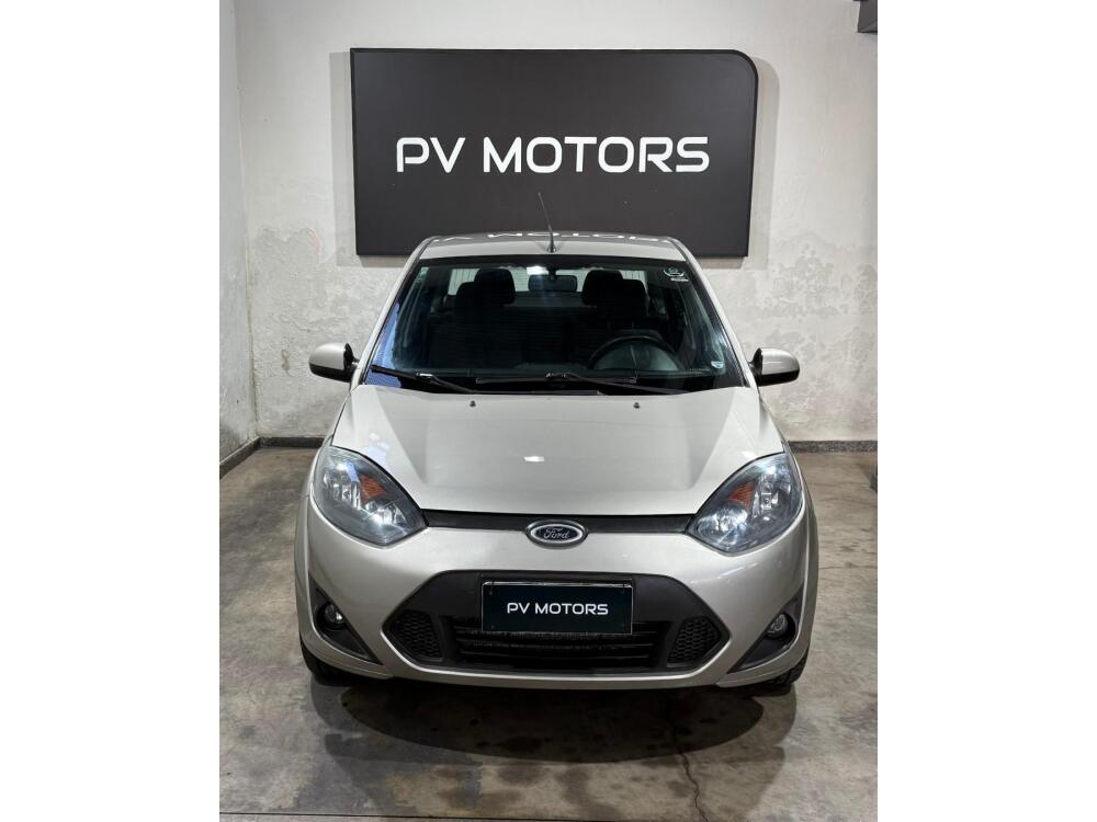 Ford Fiesta Sedan