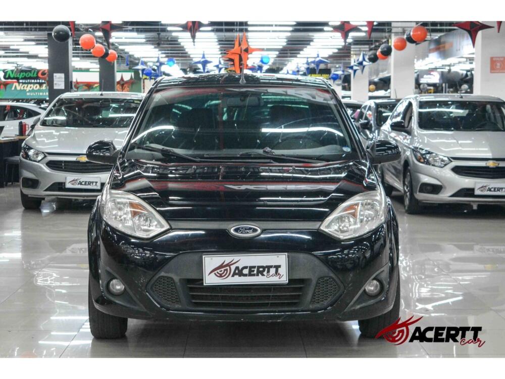 Ford Fiesta Sedan