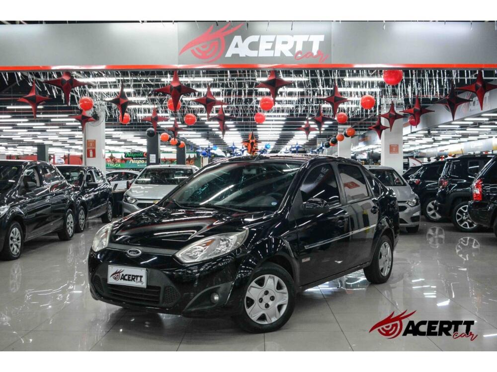 Ford Fiesta Sedan