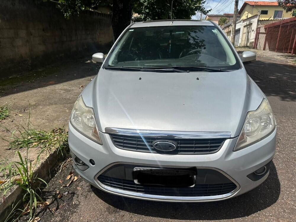 Ford Fiesta Sedan