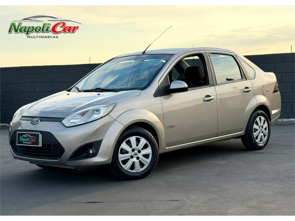 Ford Fiesta Sedan