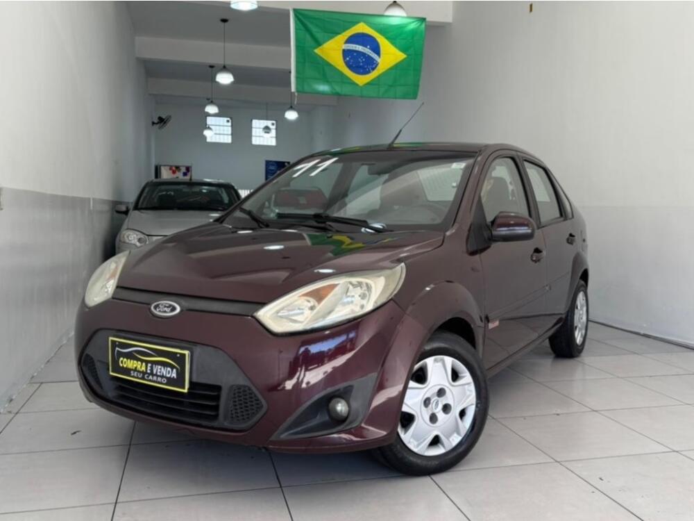 Ford Fiesta Sedan