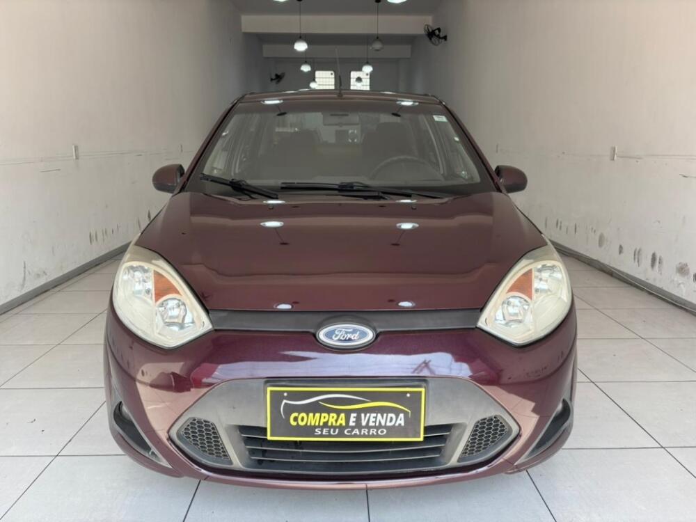 Ford Fiesta Sedan