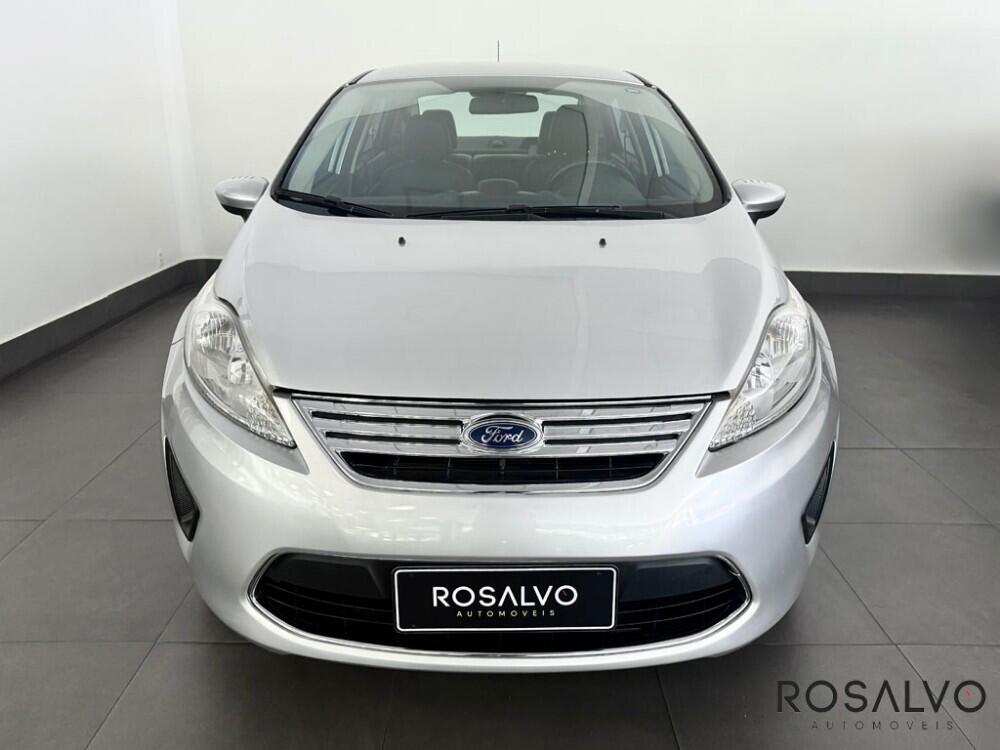 Ford Fiesta Sedan