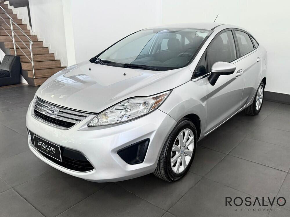 Ford Fiesta Sedan