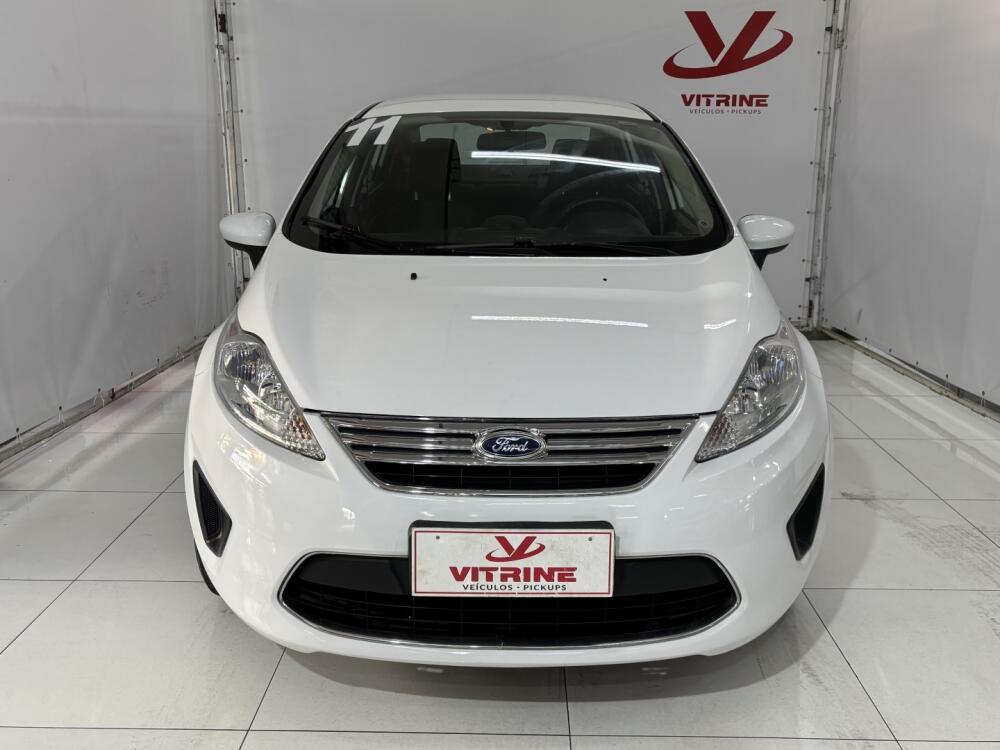 Ford Fiesta Sedan