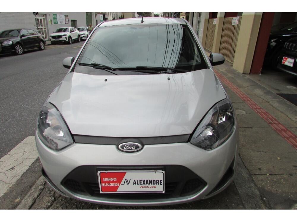 Ford Fiesta Sedan