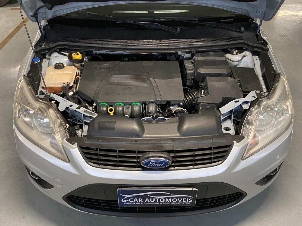 Ford Fiesta Sedan