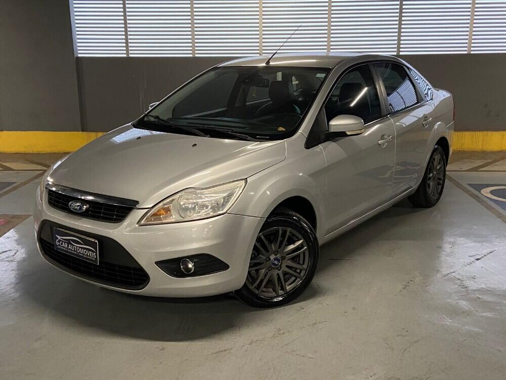 Ford Fiesta Sedan