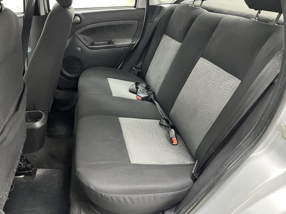 Ford Fiesta Sedan