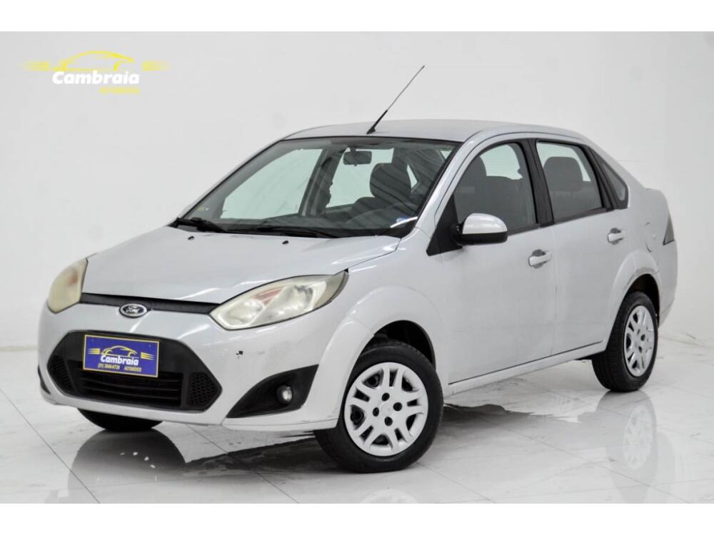 Ford Fiesta Sedan