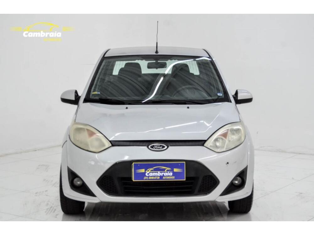 Ford Fiesta Sedan