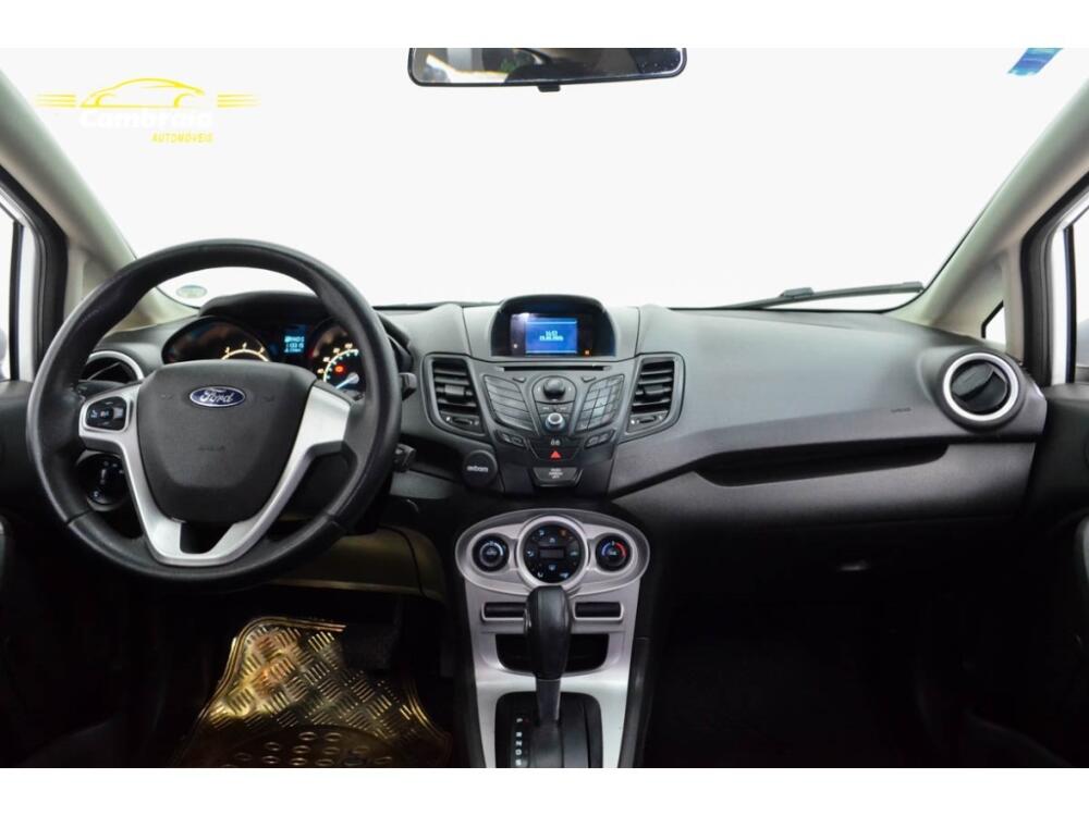 Ford Fiesta Sedan