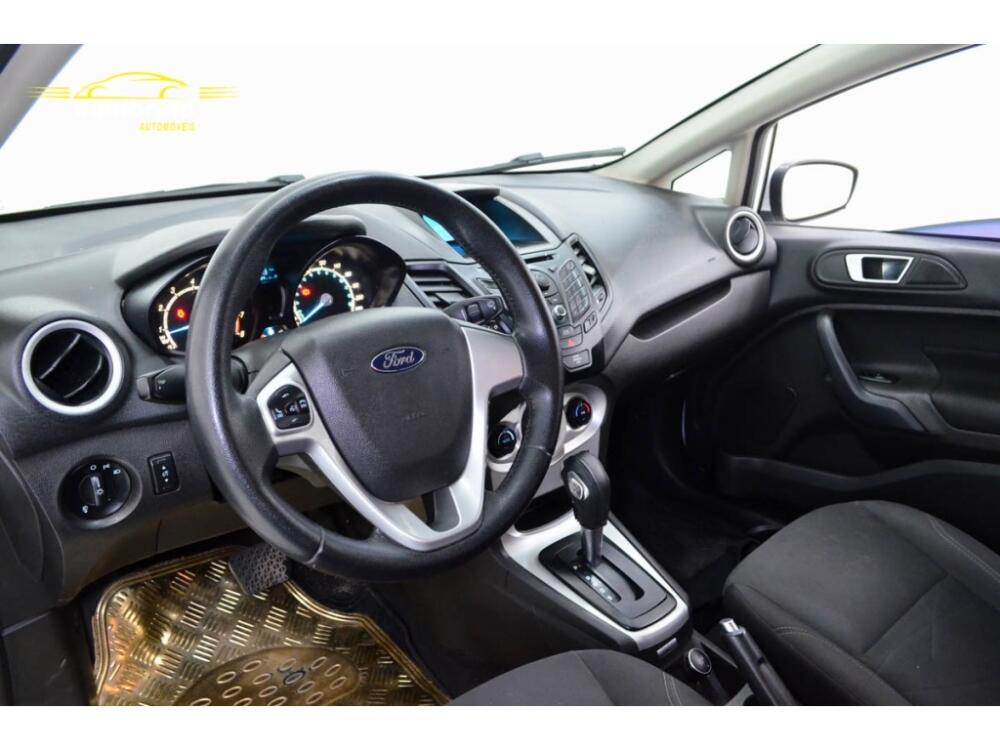 Ford Fiesta Sedan