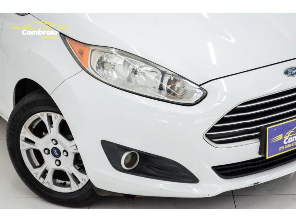 Ford Fiesta Sedan