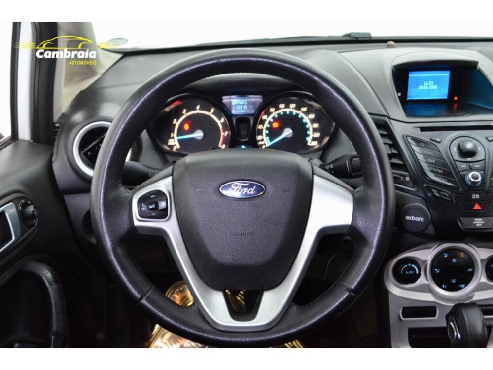 Ford Fiesta Sedan