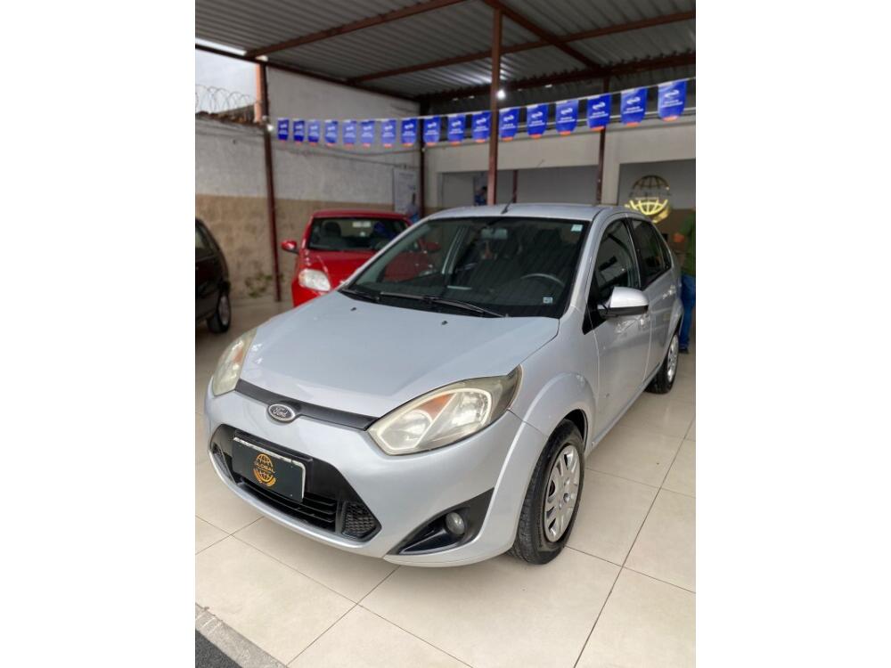 Ford Fiesta Sedan