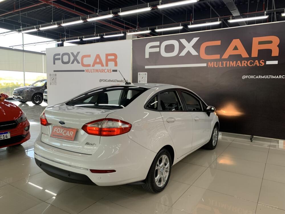 Ford Fiesta Sedan