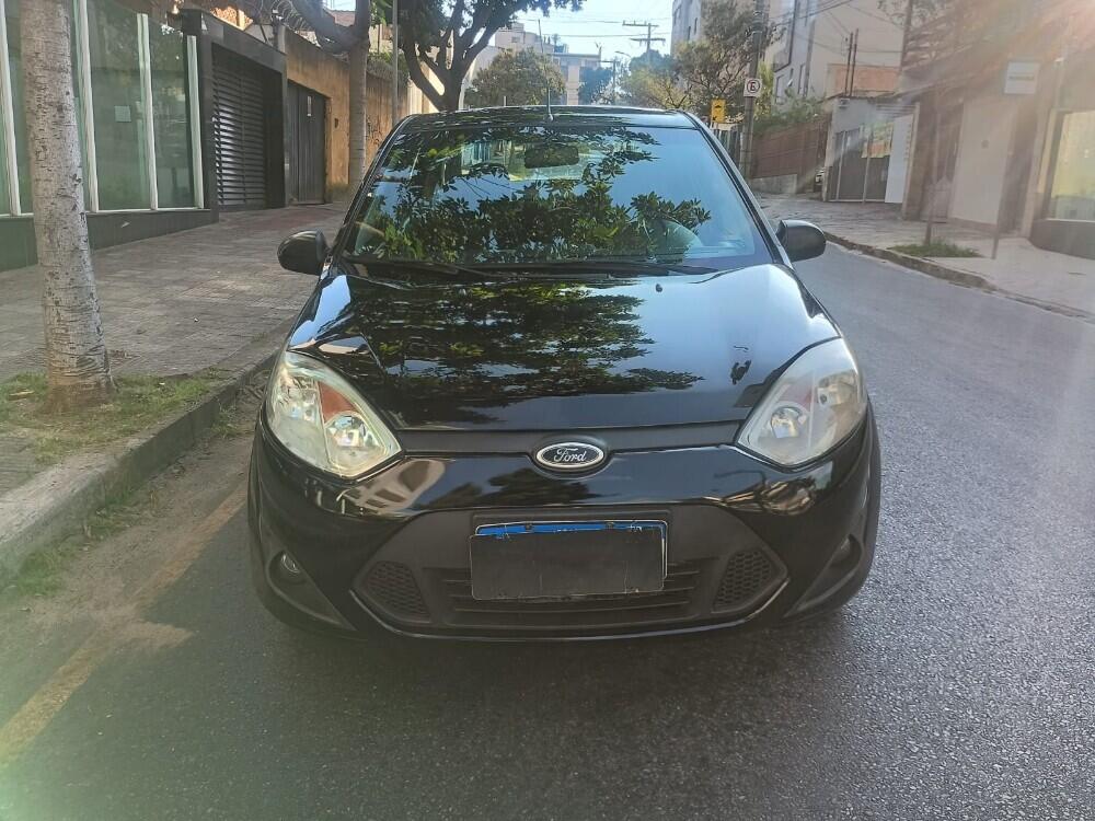 Ford Fiesta Sedan