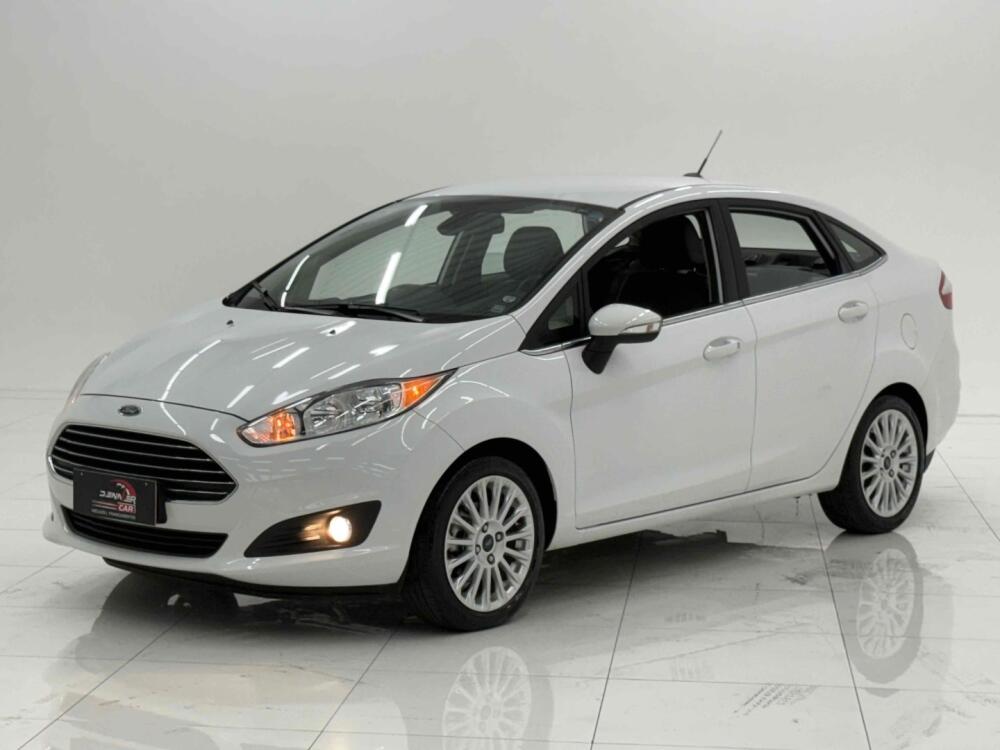 Ford Fiesta Sedan