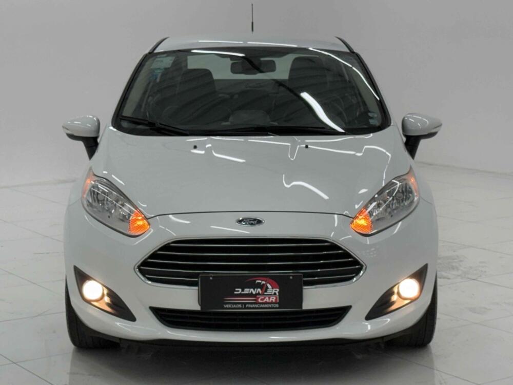 Ford Fiesta Sedan